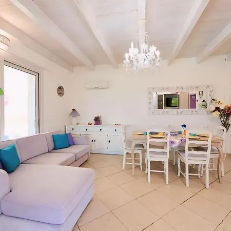 Enga With Private Pool - 1 Km From The Beach